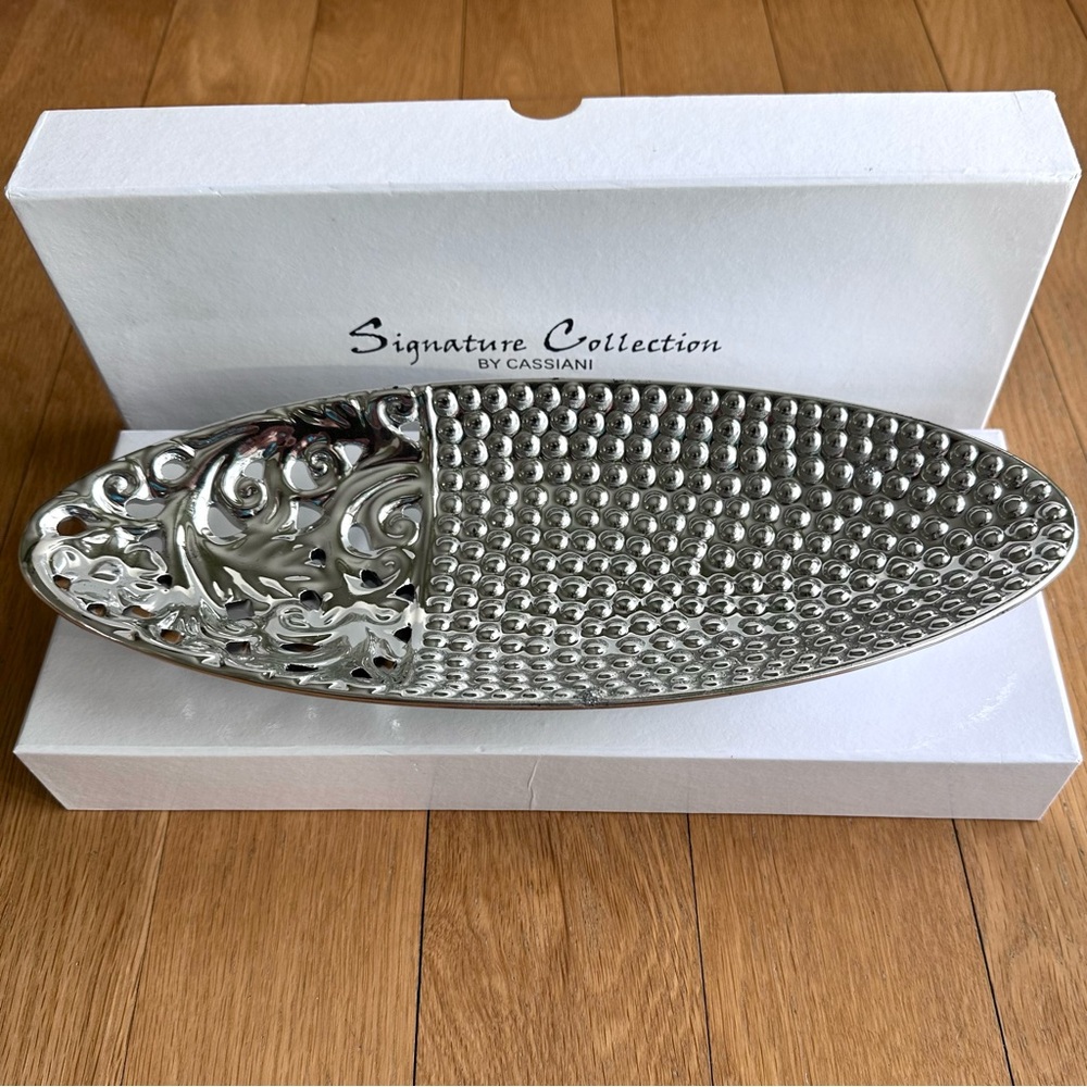 NEW Cassiani Signature Collection Silver Oval Platter